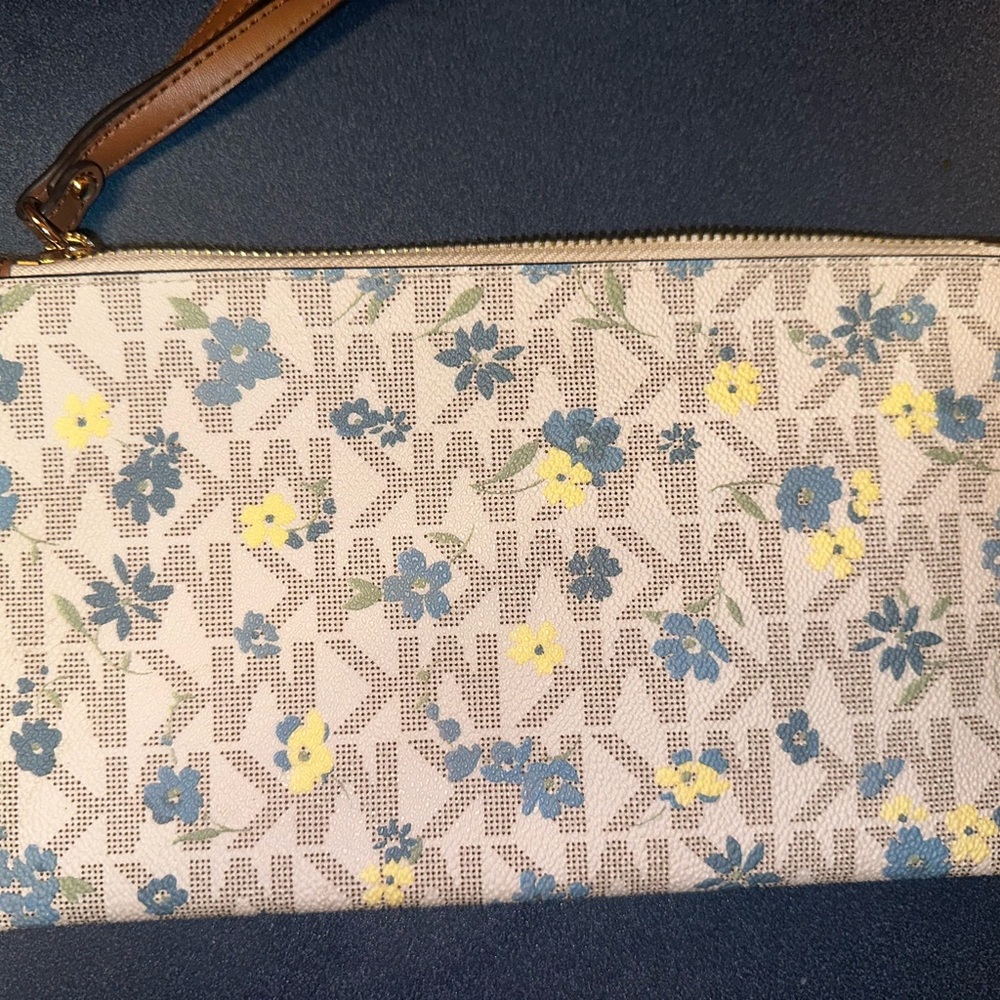 Michael Kors Blue and Yellow Floral Clutch - Picture 4 of 4